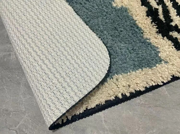 Abstract Bath Mat Tufted Non Slip Bathroom Rug Soft Absorbent Machine Washable Shower Mat with Colour Block Design for Bathroom and Bedroom
