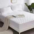 Quilted Waterproof Mattress Protector Fitted Deep Pocket Mattress Cover Soft Breathable Bed Protector for Children and Adults