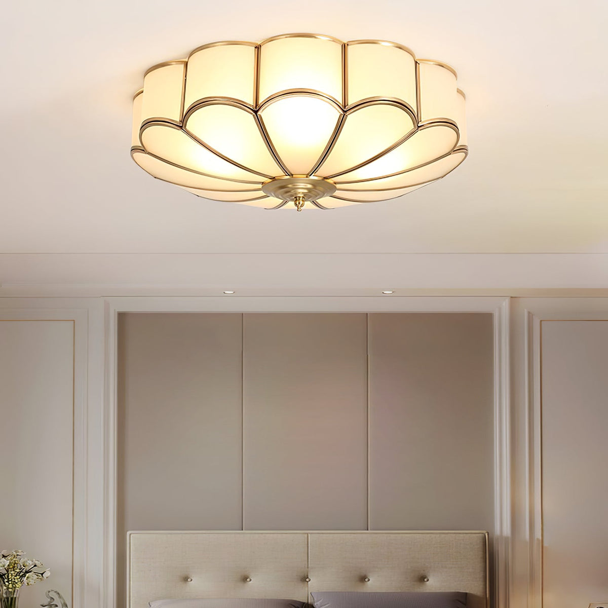 Flower-Shape Glass Flush Mount Ceiling Light With Petal Shade