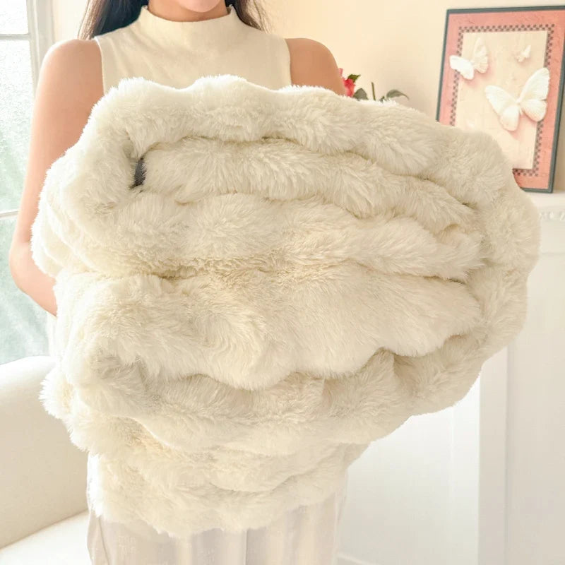 Faux Fur Throw Blanket Double Layer Extra Thick Rabbit Fur Effect Fluffy Blanket for Sofa | Bed and Armchair