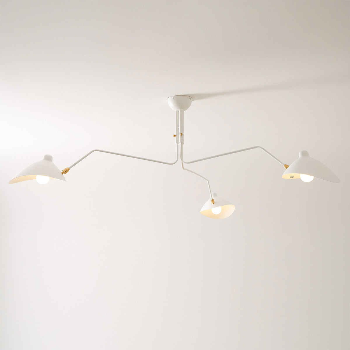3-Arm Ceiling Light With Pivot Shades