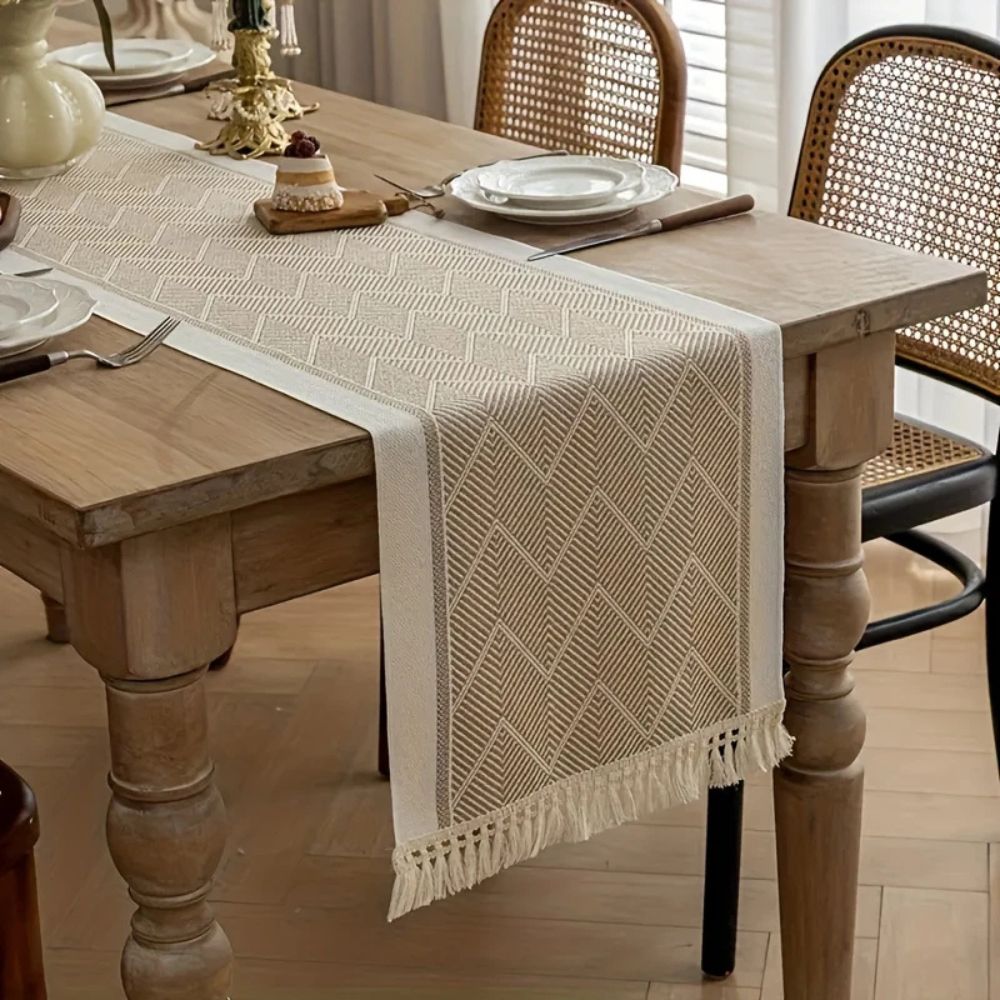 Woven Table Runner with Tassels Zigzag Textured Microfibre Dining Table Runner Farmhouse Style for Dining Table | Sideboard and Coffee Table
