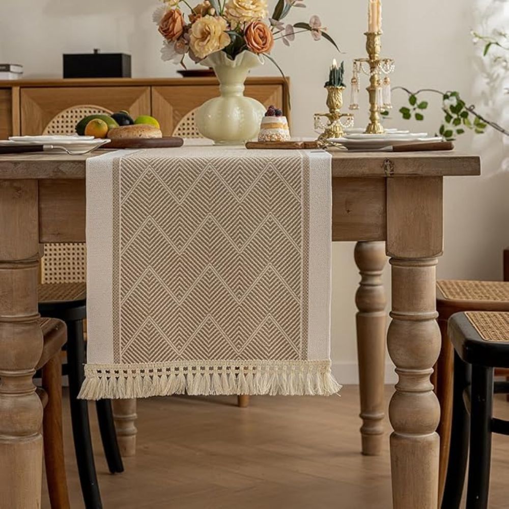 Woven Table Runner with Tassels Zigzag Textured Microfibre Dining Table Runner Farmhouse Style for Dining Table | Sideboard and Coffee Table