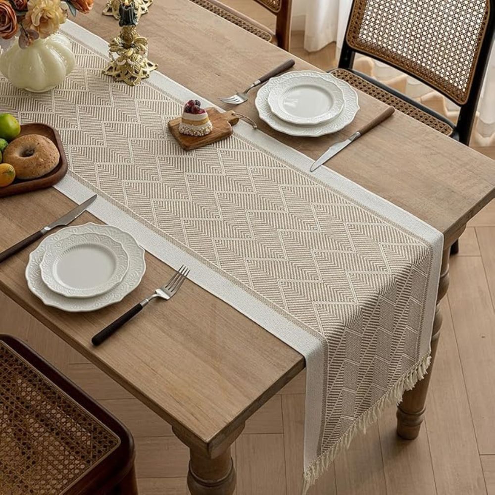 Woven Table Runner with Tassels Zigzag Textured Microfibre Dining Table Runner Farmhouse Style for Dining Table | Sideboard and Coffee Table