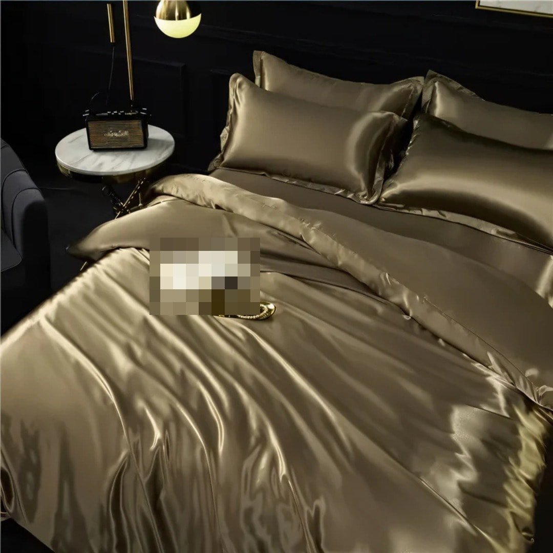 Luxury Silky Satin Duvet Cover Set with Pillowcases for a Smooth Cool Sleep