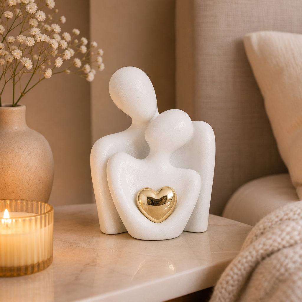 Minimalist Ceramic Hugging Couple Sculpture with Heart Detail for Shelf Decor