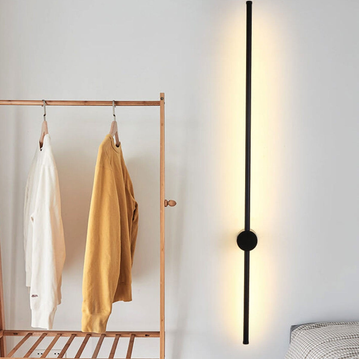Minimalist LED Linear Wall Light with Rotating Aluminium Rod for Bedroom
