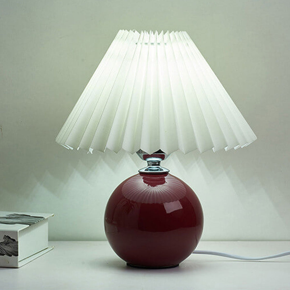 Nordic Pleated Shade Ceramic Table Lamp with Round Glazed Base for Bedside
