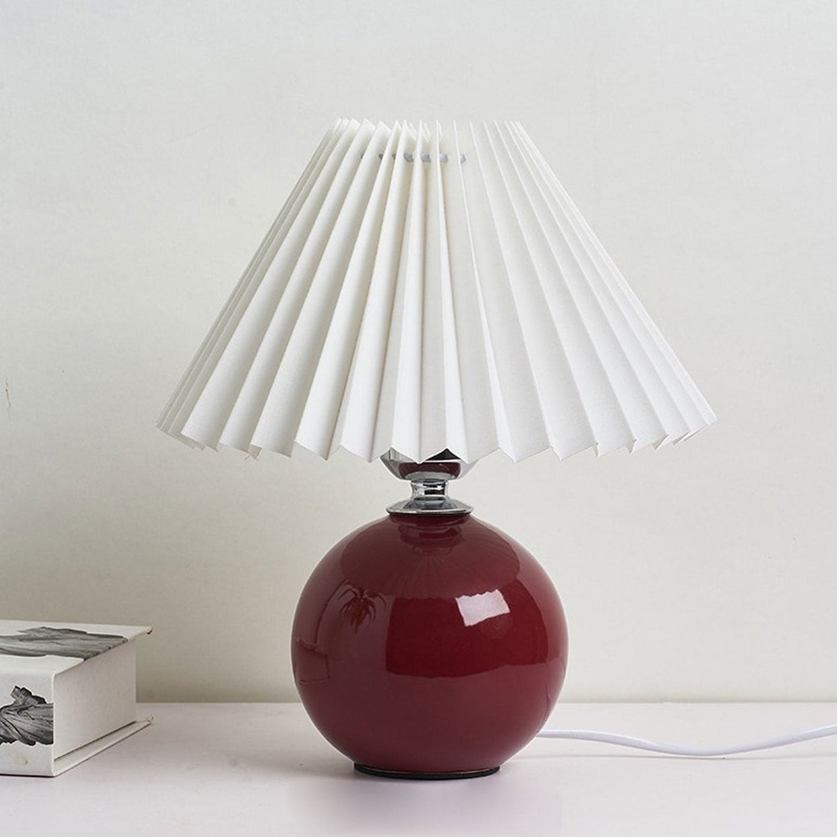 Nordic Pleated Shade Ceramic Table Lamp with Round Glazed Base for Bedside