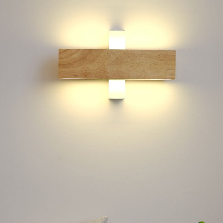 Nordic Solid Wood LED Wall Light with Rotatable Flat Bar for Bedroom