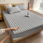 Quilted Fitted Mattress Protector with Deep Elastic Pocket for Bedroom