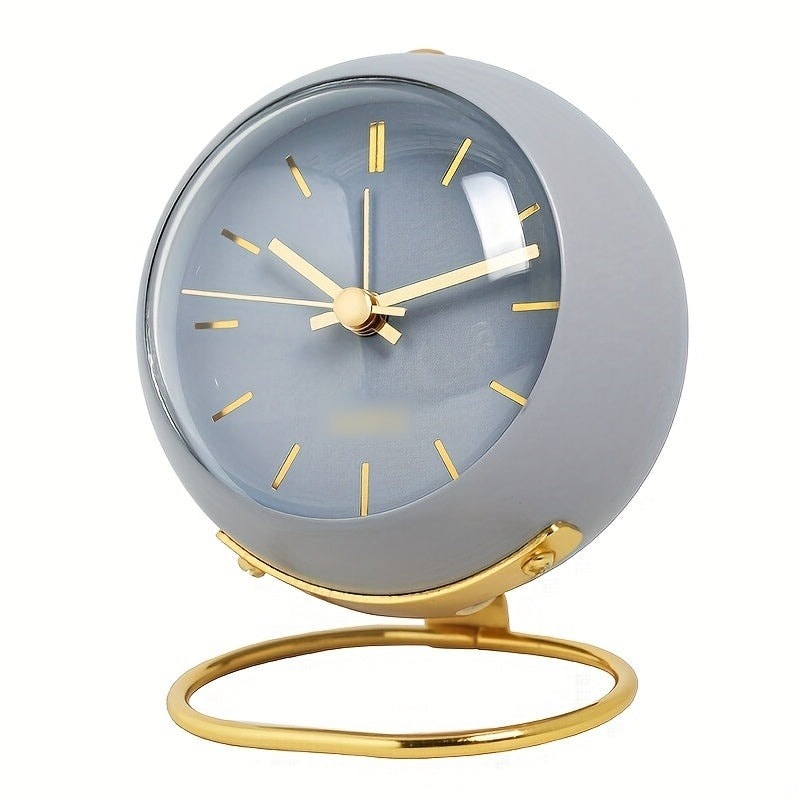 Scandinavian Round Metal Table Alarm Clock with Luminous Hands for Bedside