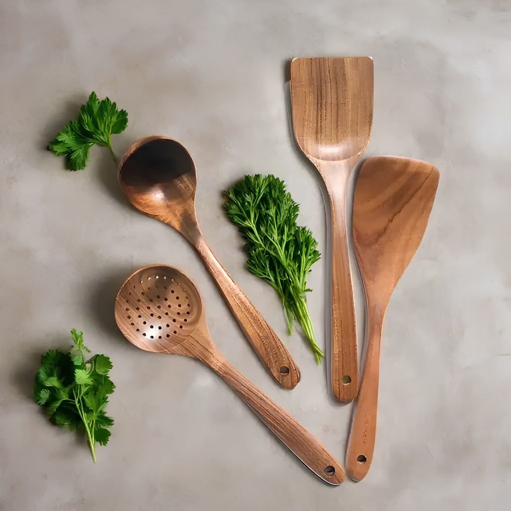 Teak Wooden Kitchen Utensil Set with Spatulas and Spoons for Non Stick Pans