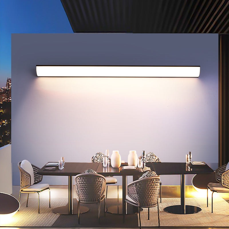 Waterproof Linear LED Outdoor Wall Light with Curved Acrylic Shade for Garden