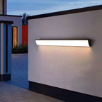 Waterproof Linear LED Outdoor Wall Light with Curved Acrylic Shade for Garden